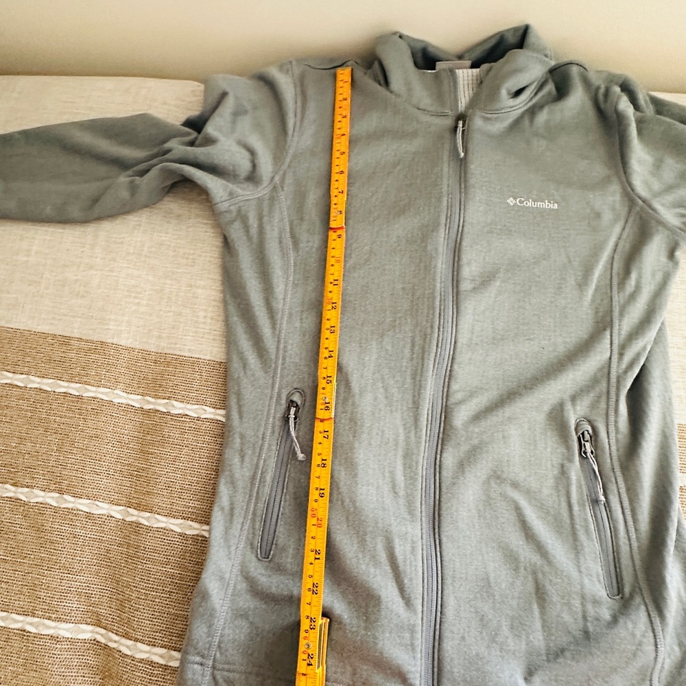 Columbia Women's Gray Jacket - Picture 4 of 12